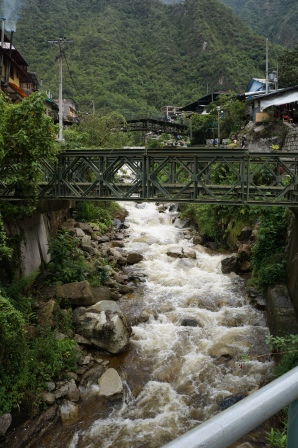 Rio Kanuta (Rio Urubamba upstream)
